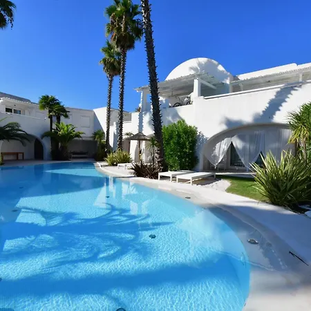 Villaggio Dei Pellicani Apartment *